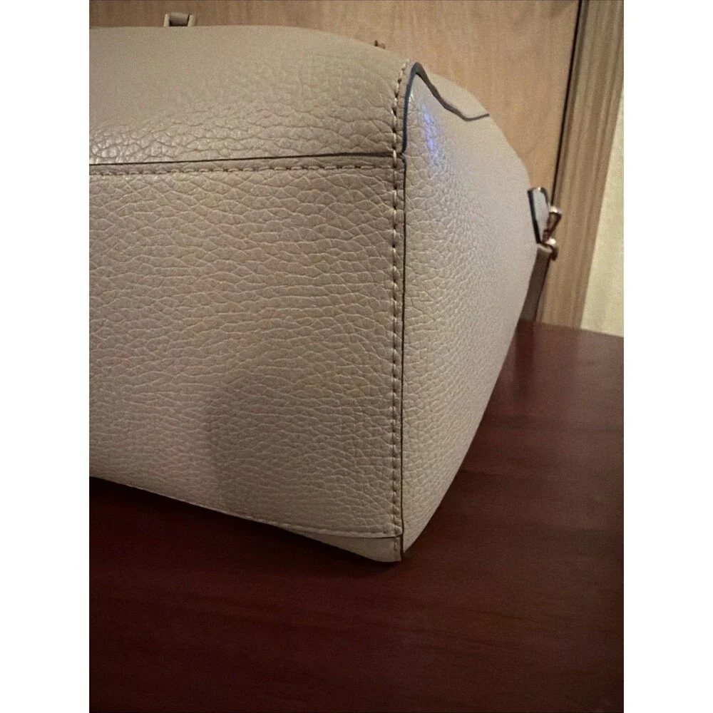 MICHAEL KORS  Pre-Owned Large 3-in-1 Tote Bag. Nude Color.  Excellent Condition!